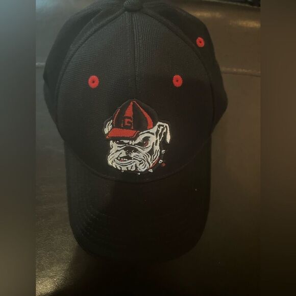University Of Georgia Pro Pocket Hat - Picture 1 of 7